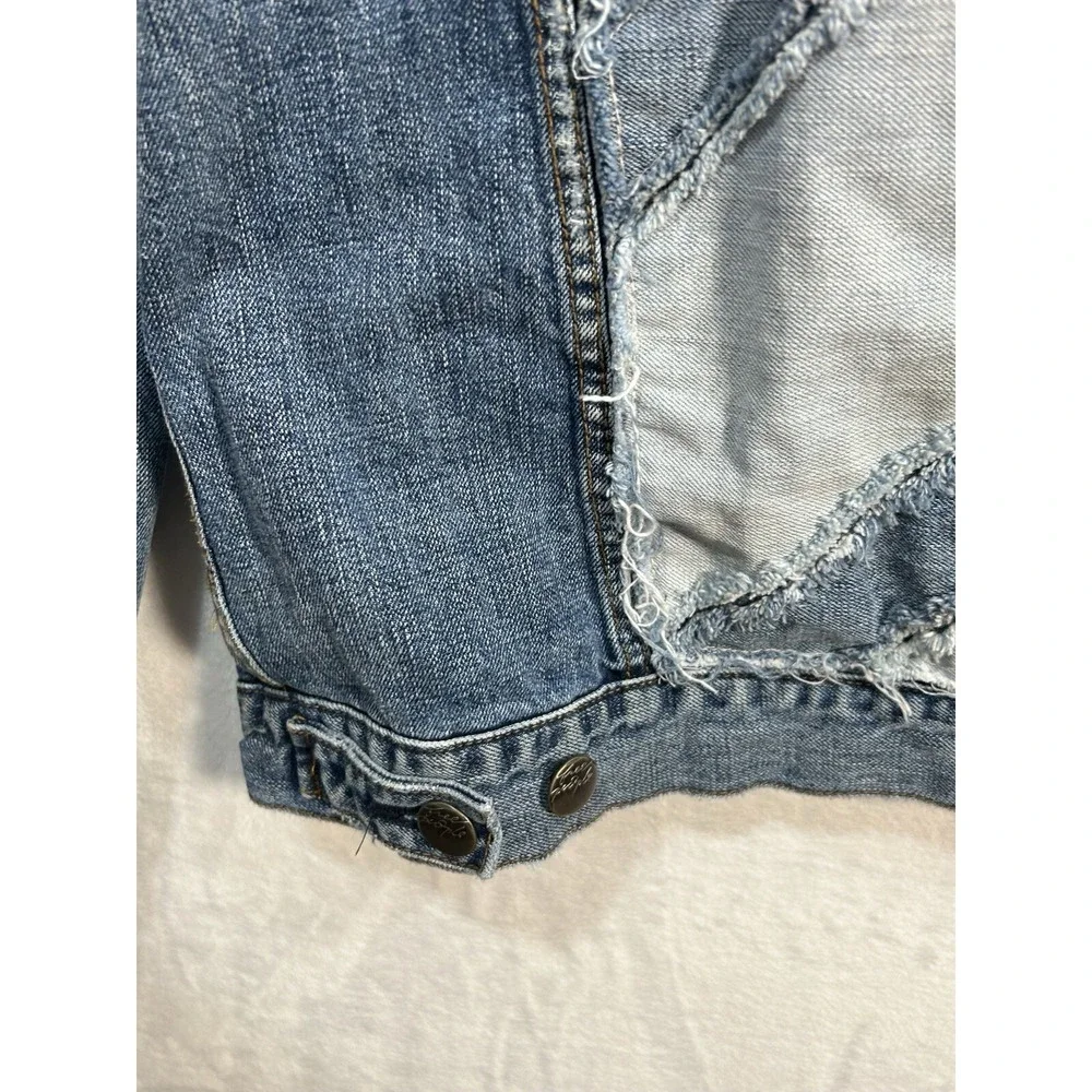 Free People Studded Blue Pub Crawl Denim Jean Jacket Distressed Large L‎ - Picture 7 of 11